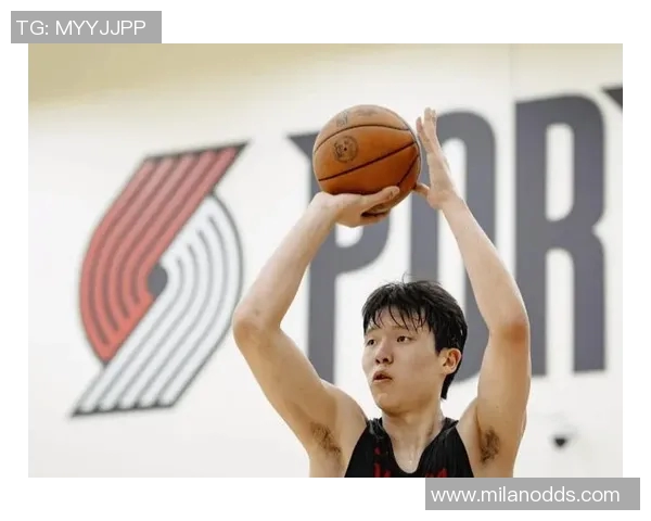 提升沟通能力杨瀚森需加强英语水平以应对挑战